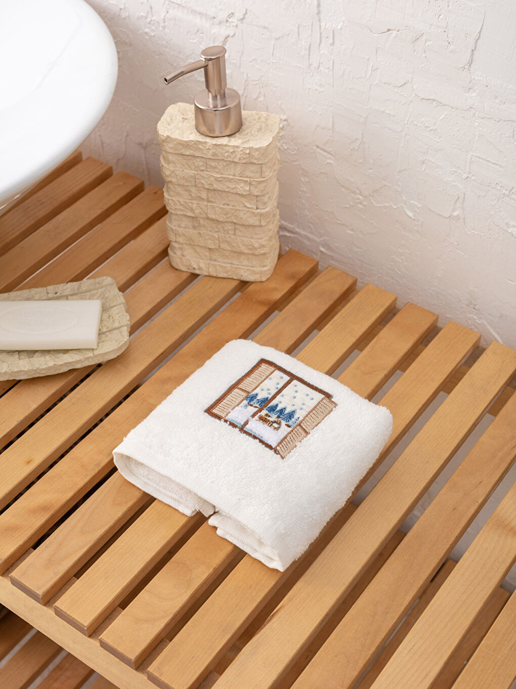 Embroidery Detailed Curl Hand Towel 30x50 Cm -W1ID38Z8-EEW