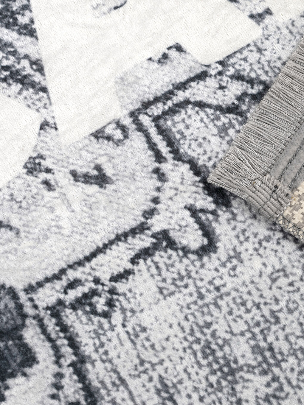 LCW HOME Patterned Tasseled Carpet 140x200 Cm -W1II85Z8-F9C