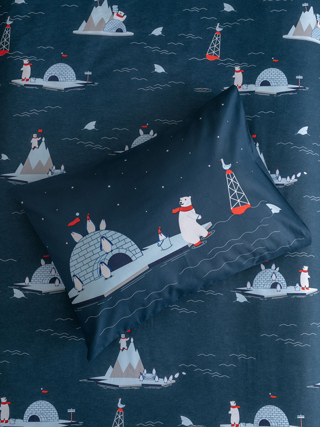 Karışık Tek Kişilik Desenli Dokuma Erkek Çocuk Nevresim Takımı-1