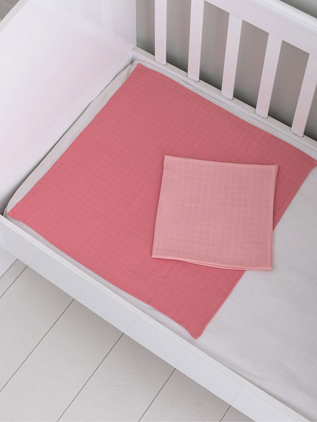 Basic Pamuklu Kız Bebek Müslin Bez 2'li-1