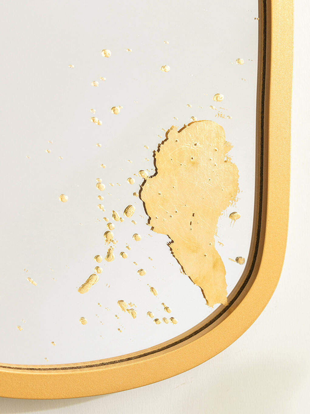 Decorative Hanging Mirror-1