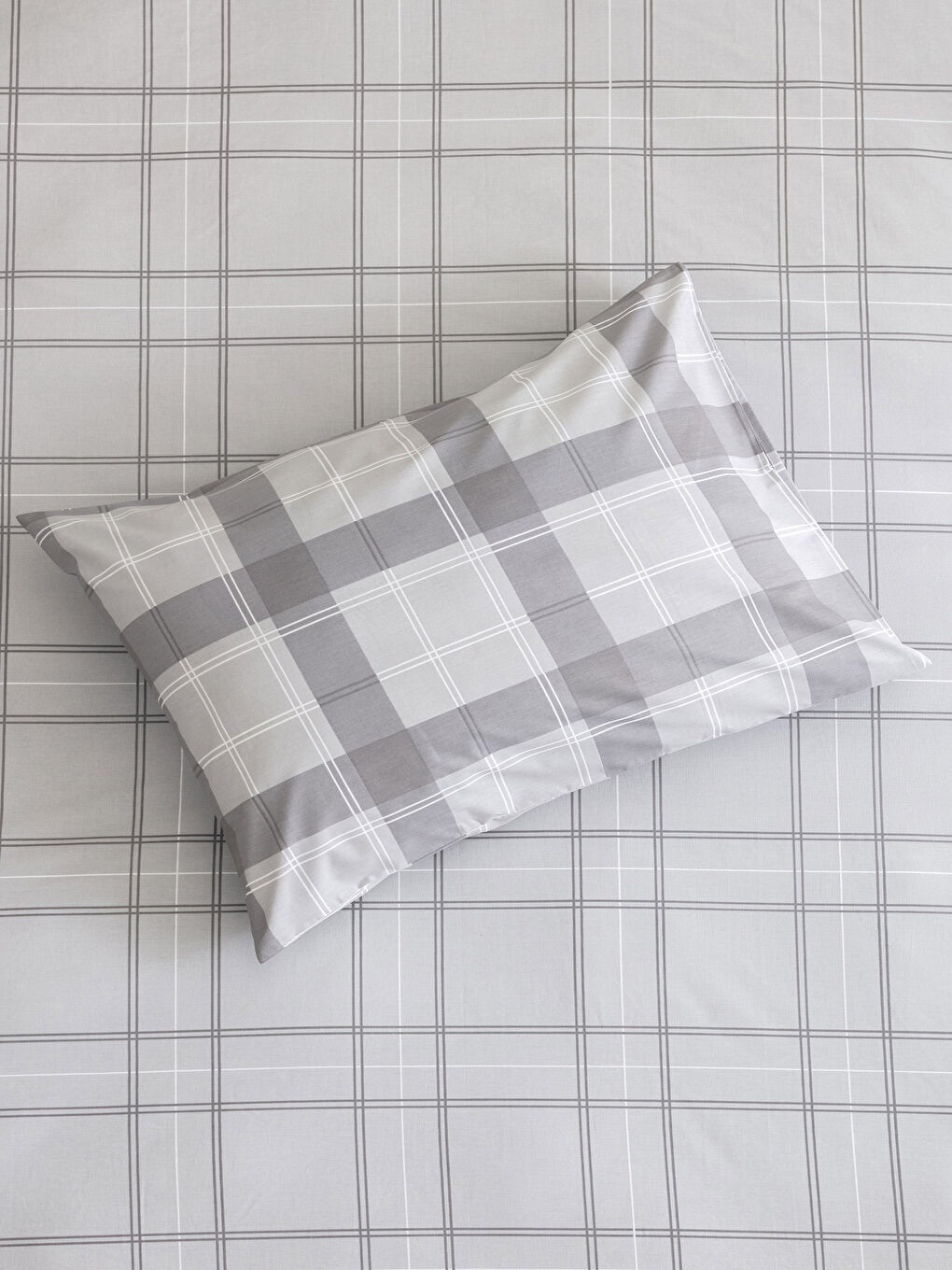 Single Checkered Double Sided Woven Duvet Cover Set-2