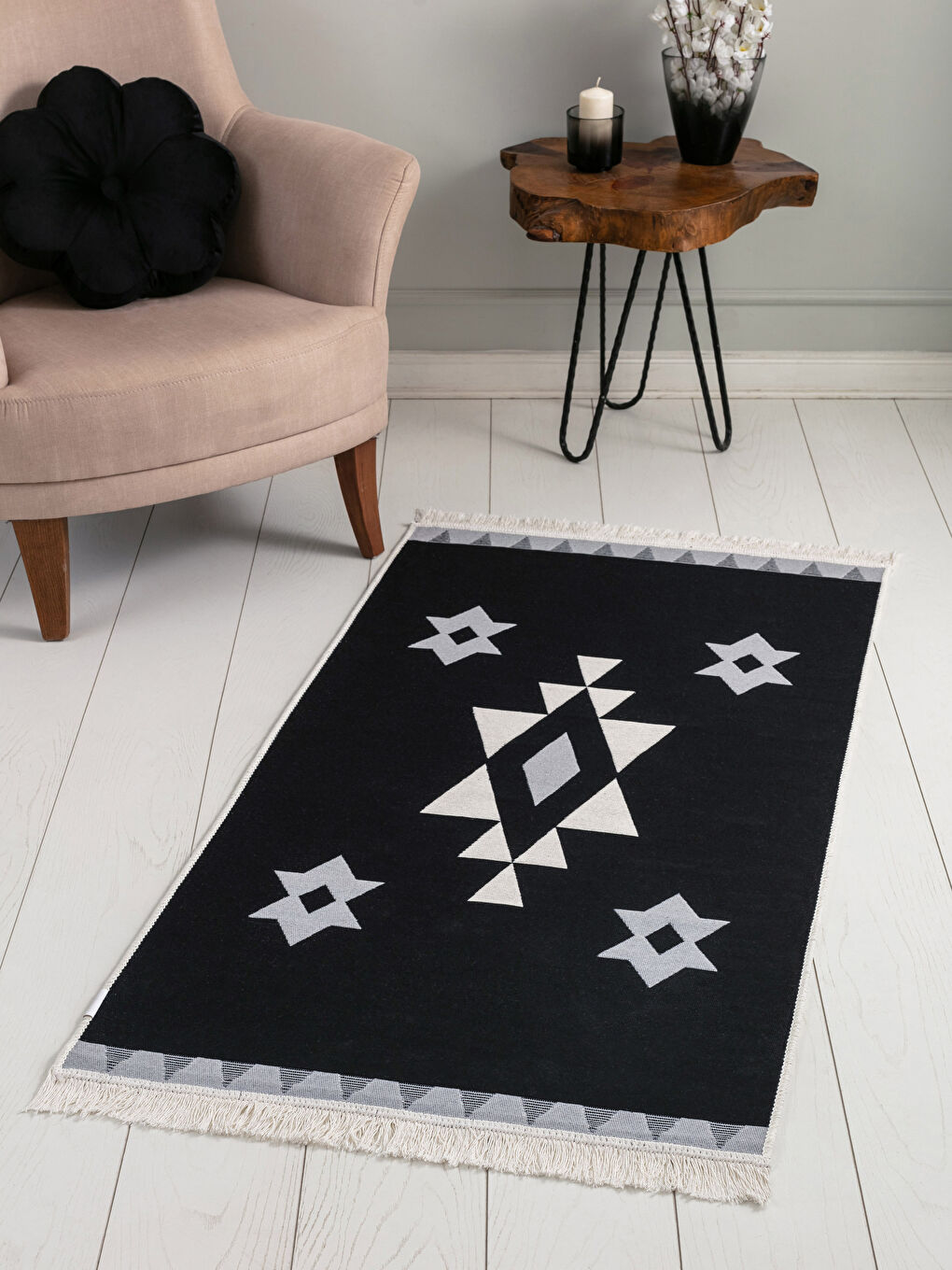 LCW HOME Selbstgemusterter Teppich mit Quasten 80x150 cm -W1J248Z8-F9C