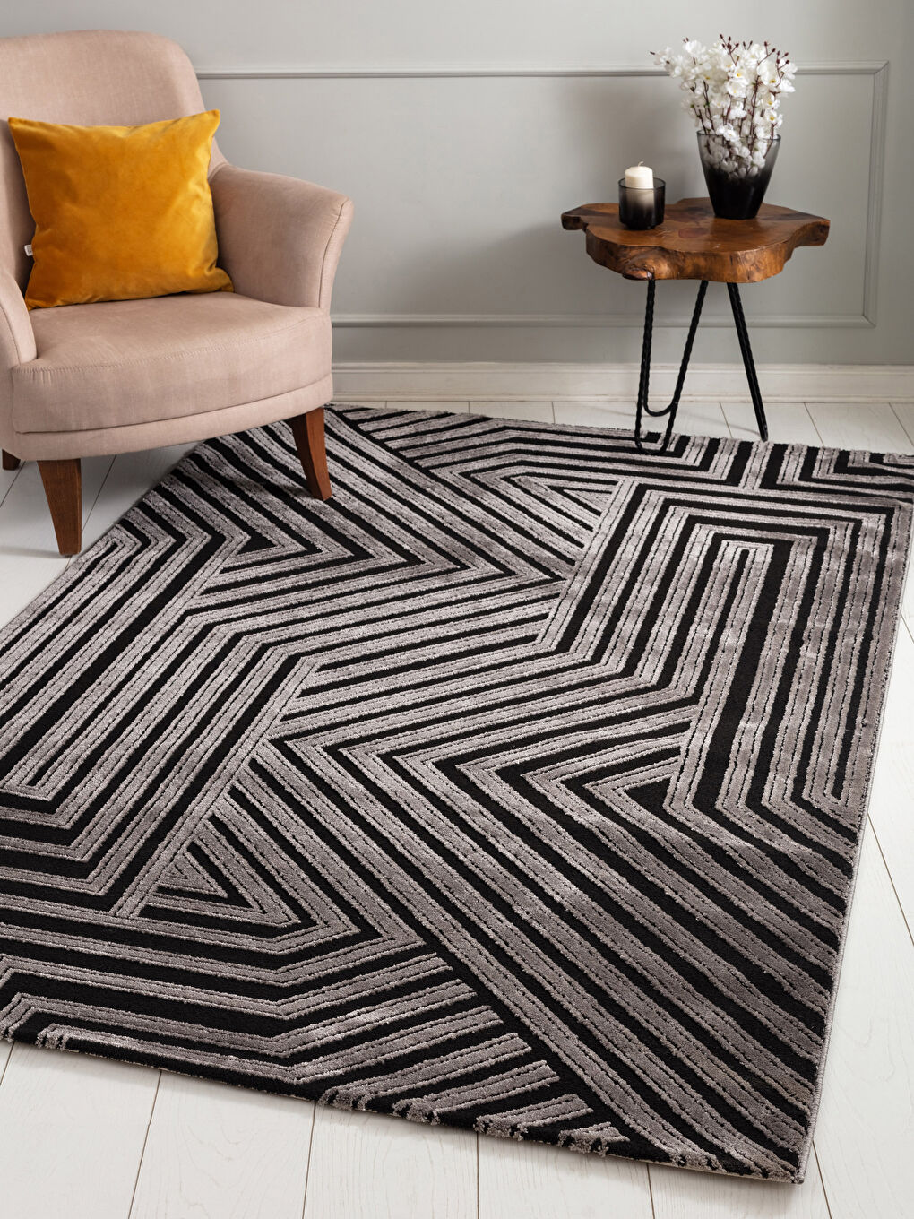 Self Patterned Carpet 160x230 Cm