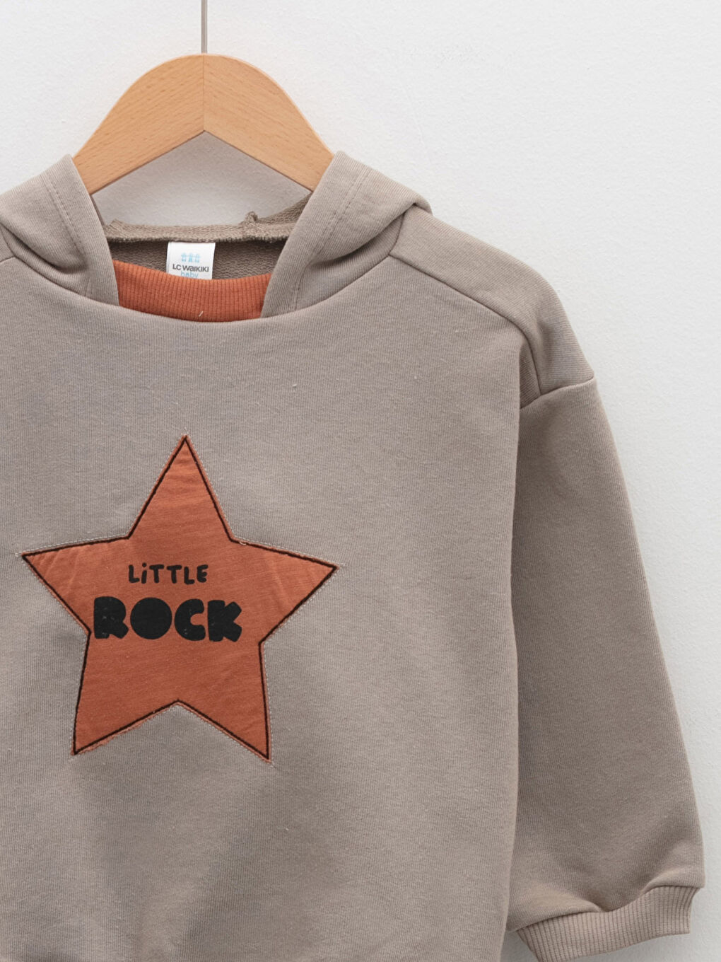 LCW baby Bej Uzun Kollu Baskılı Erkek Bebek Hoodie - 2