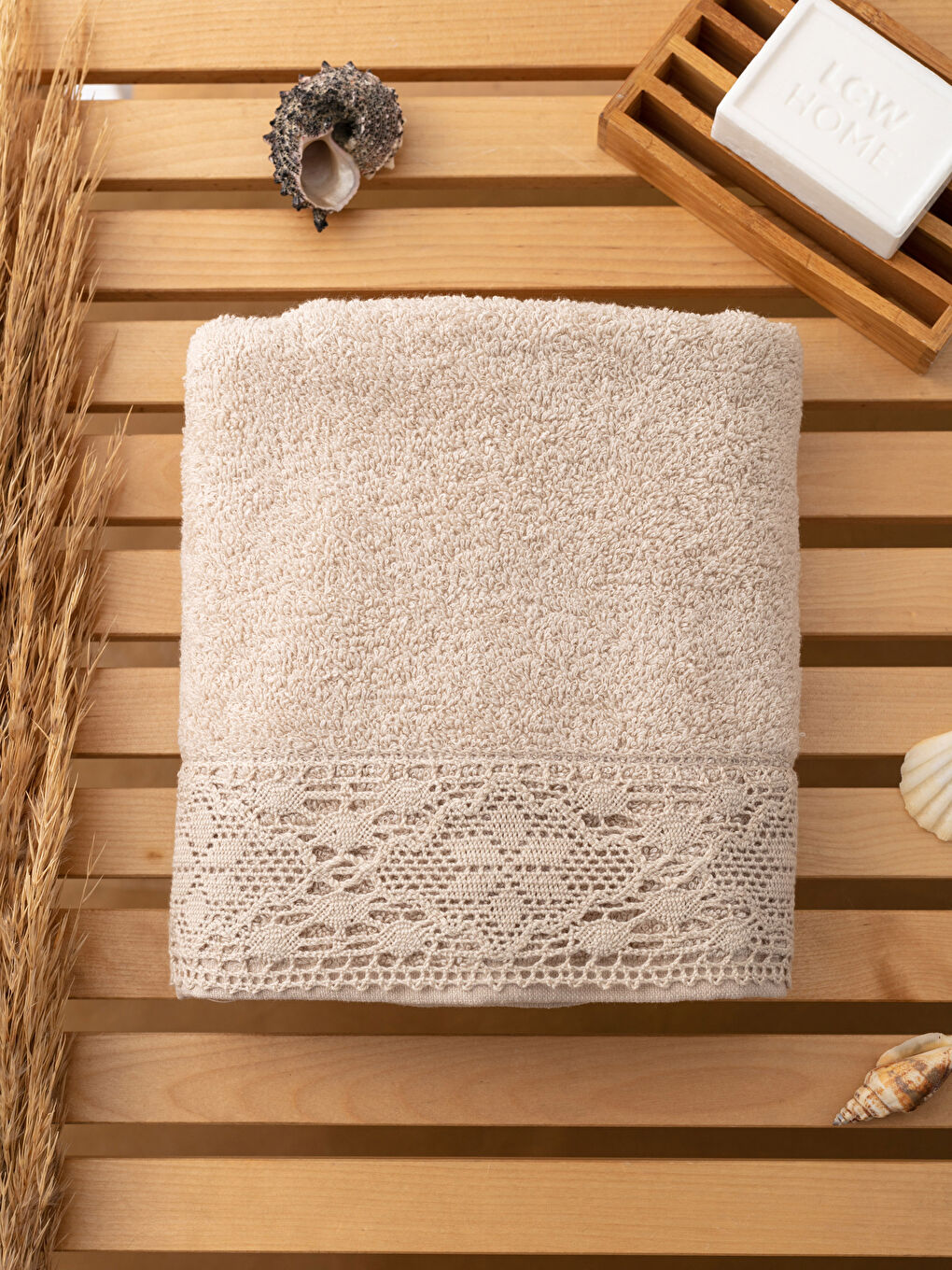 Полотенце для лица с кружевными деталями 50x80 см-1