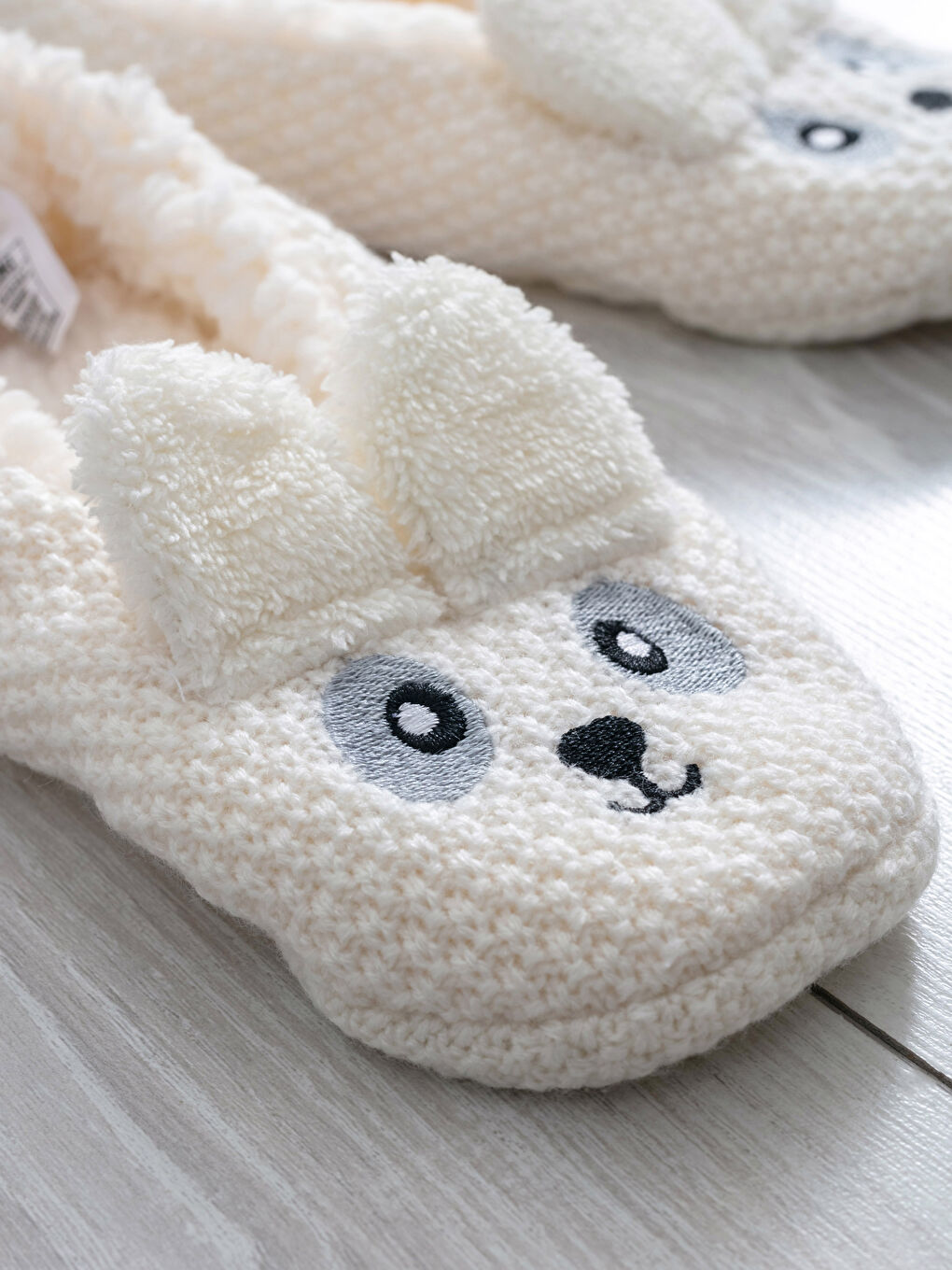 LCW HOME Embroidery Detailed Fleece Women's House Shoes -W1KH70Z8-RTA