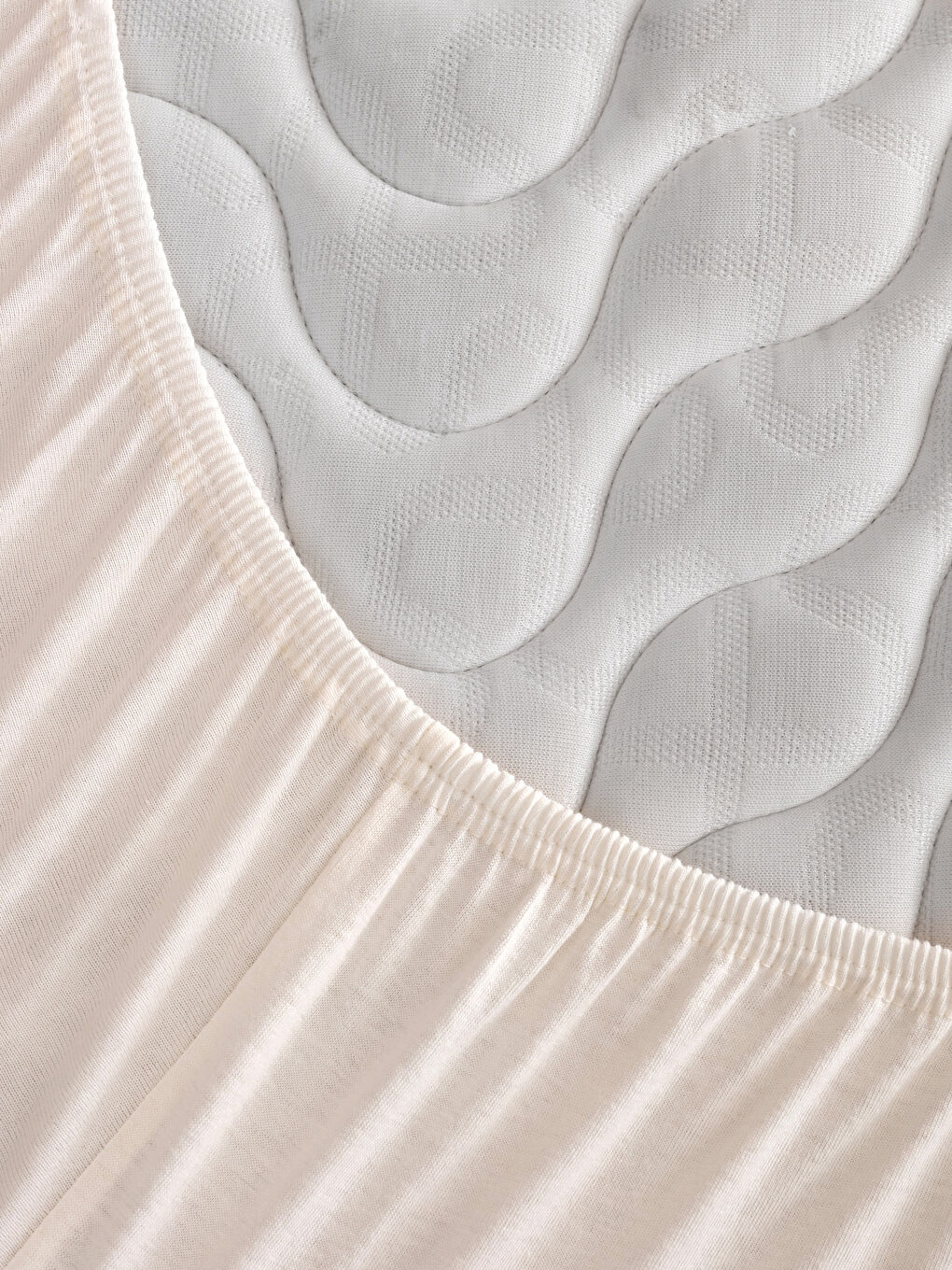 Çift Kişilik Düz Dokuma Lastikli Çarşaf 160x200x30 cm-2