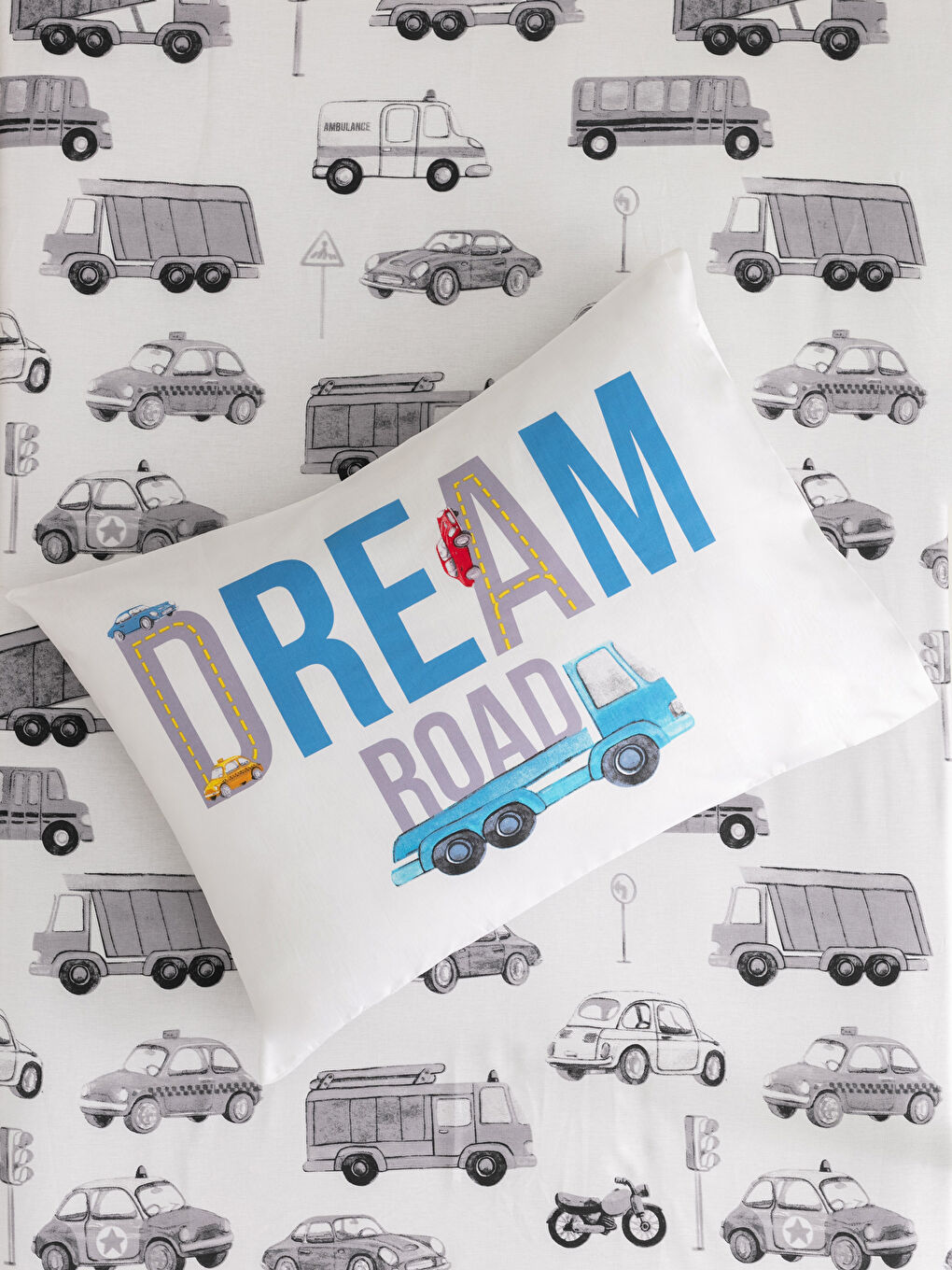 Tek Kişilik Taşıt Desenli Çocuk Nevresim Takımı-1