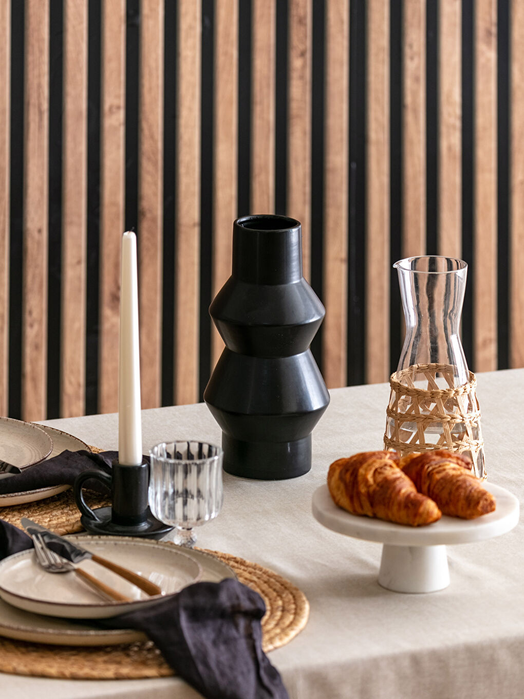 Siyah Seramik Dekoratif Vazo 27 cm-1