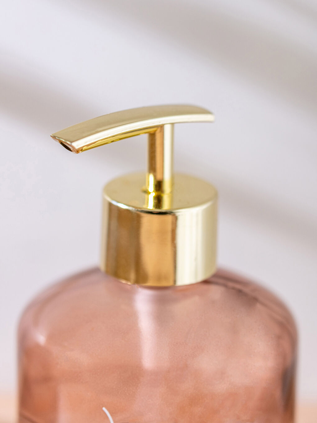 Text Printed Glass Liquid Soap Dispenser 8x8x15 Cm-3