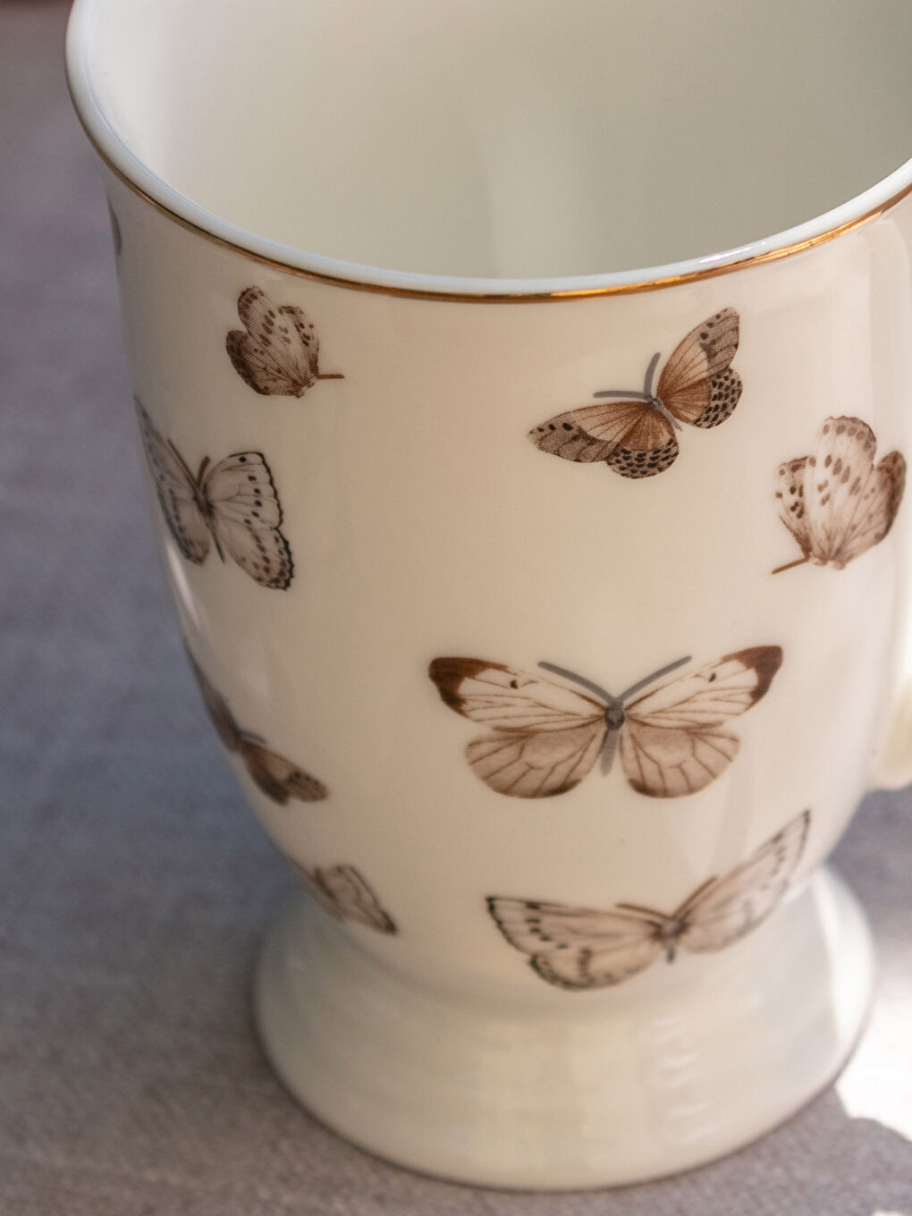 Karışık Kelebek Desenli Porselen Kupa 10 cm-2