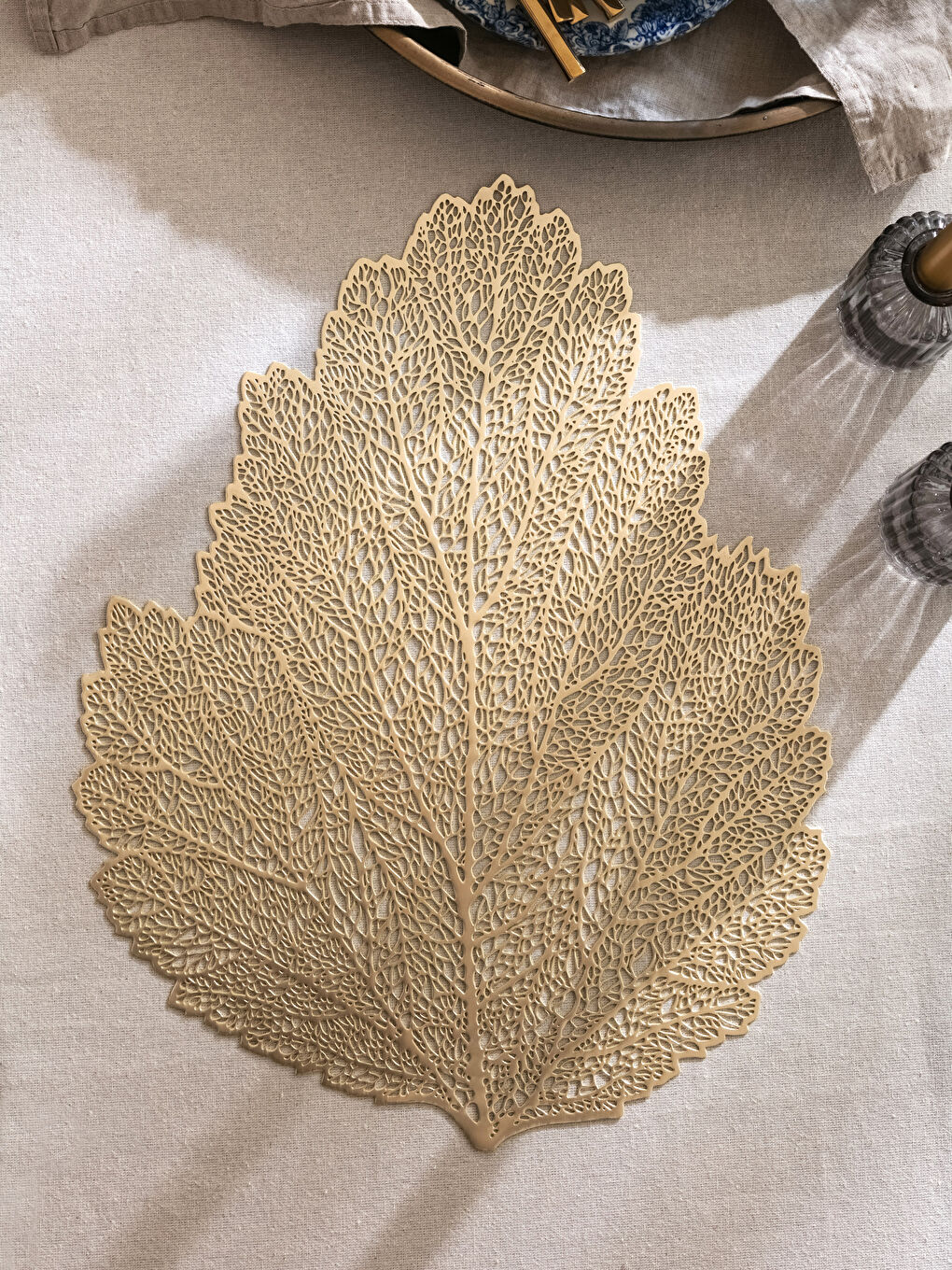 Leaf Placemat 38x38 Cm-1