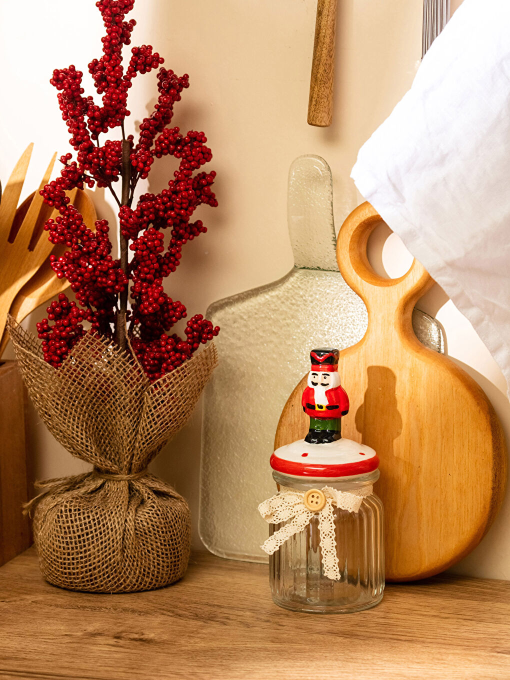 LCW HOME Nutcracker Shaped Glass Jar 230 Ml -W27519Z8-Q57