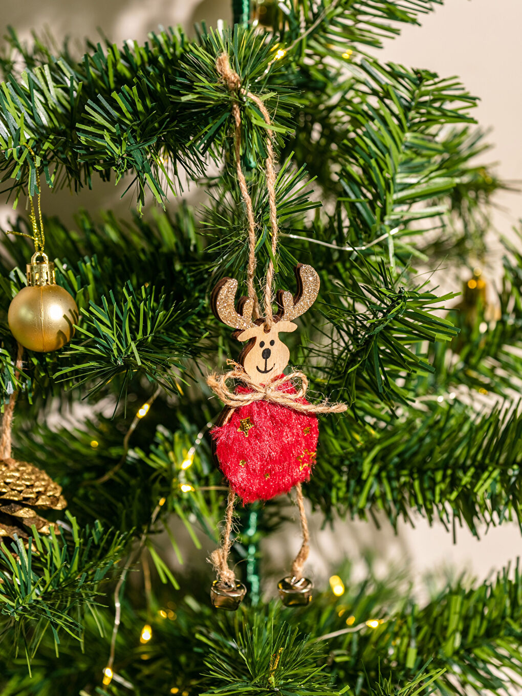 Hanging Wooden Deer Christmas Ornament 20 Cm