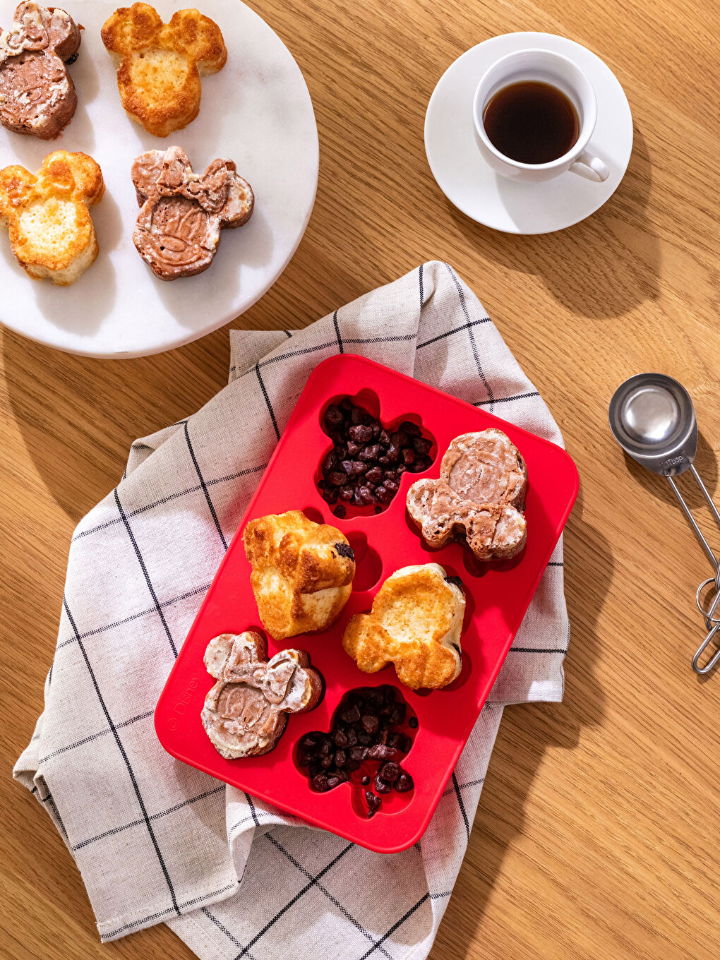 Kırmızı Mickey Mouse Lisanslı Silikon Kek Kalıbı