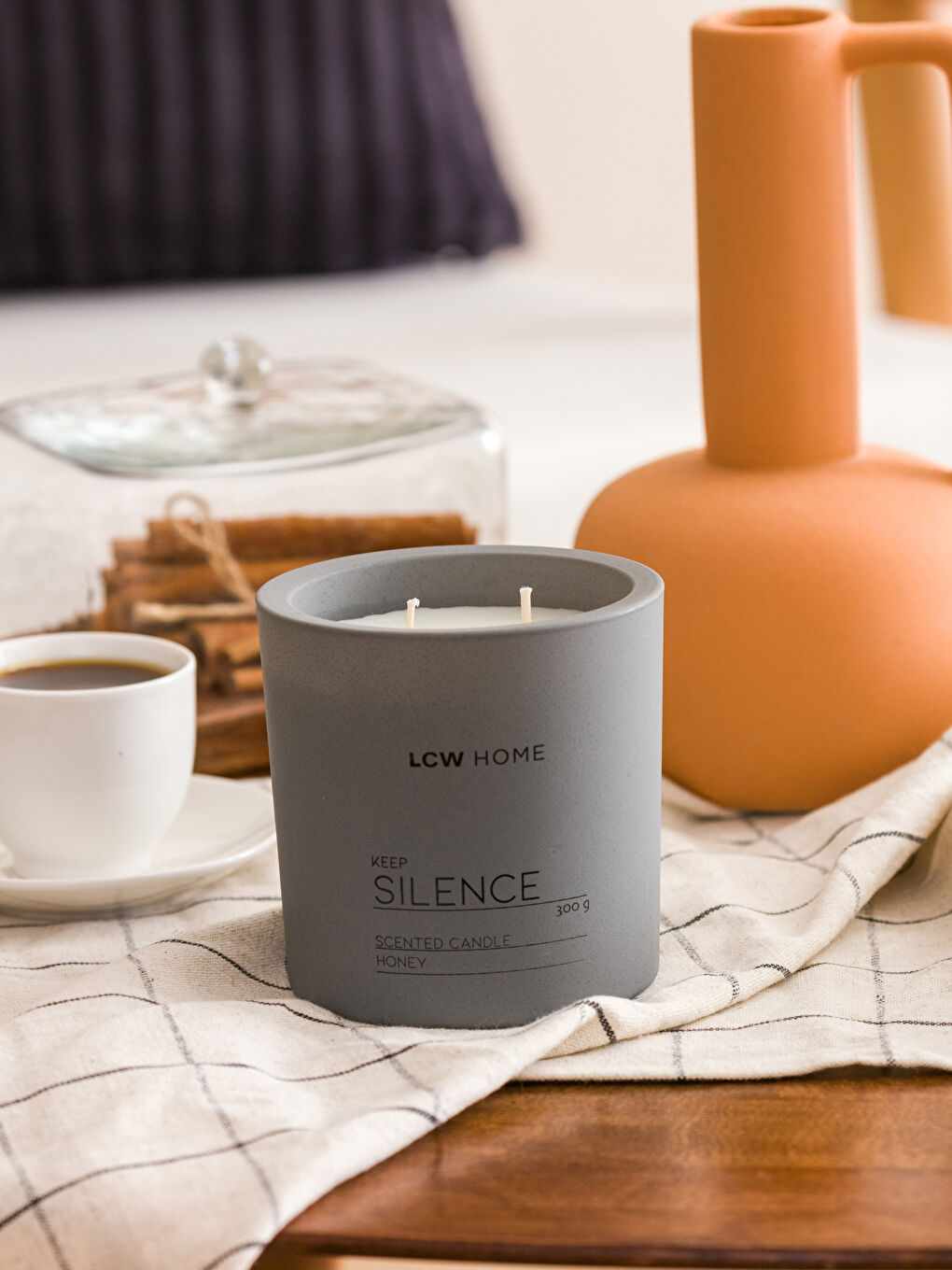 Printed Scented Decorative Glass Candle 300 Gr-1
