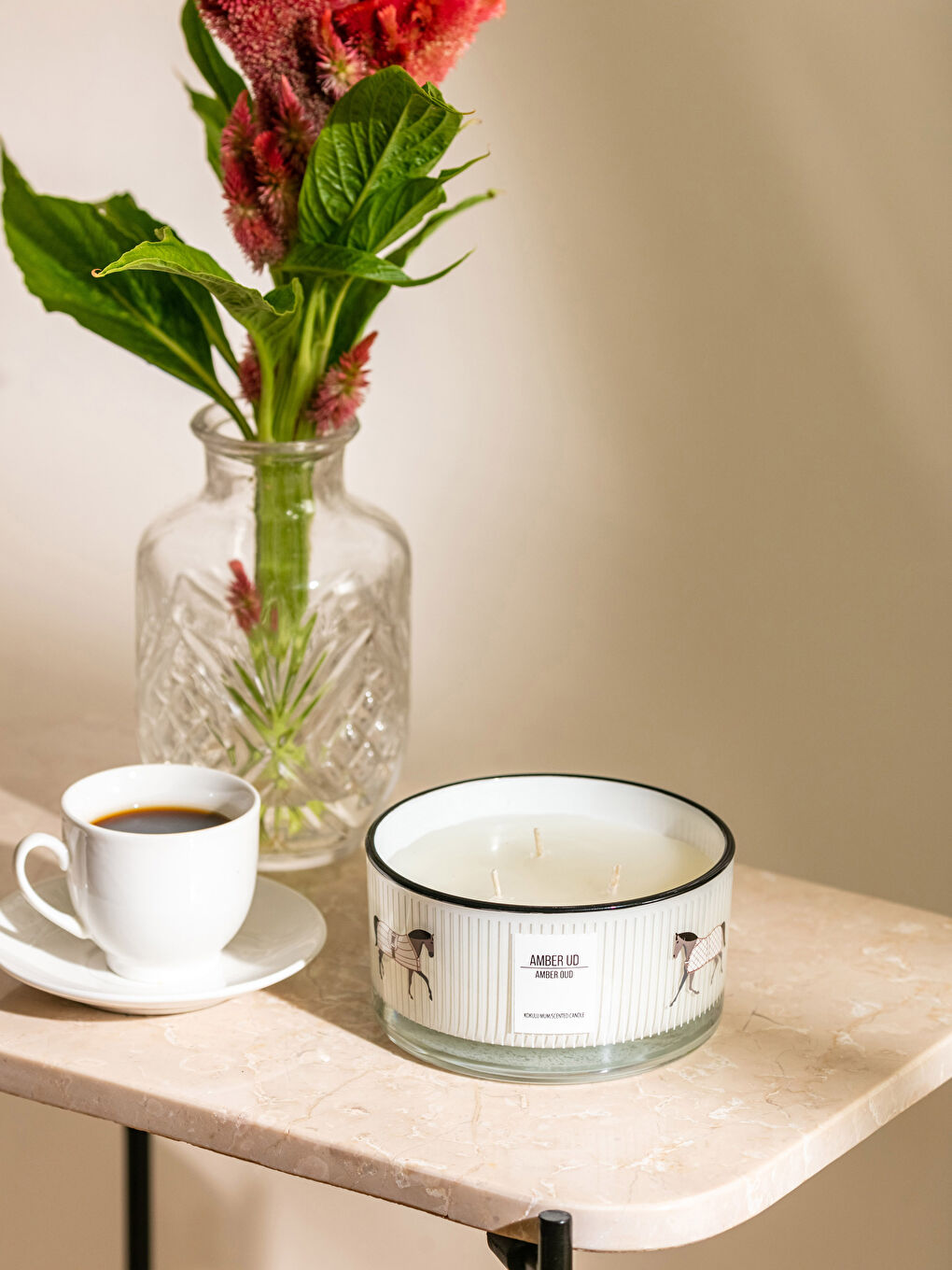 Karışık Amber Kokulu Dekoratif Mum 270 g-1