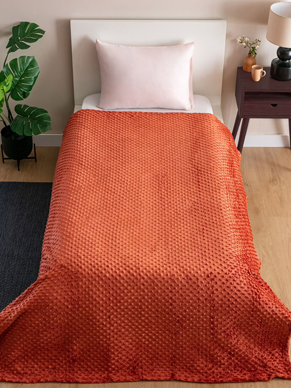 Велсофт Единично Одеяло Със Шарки Bud 150x220 См-1