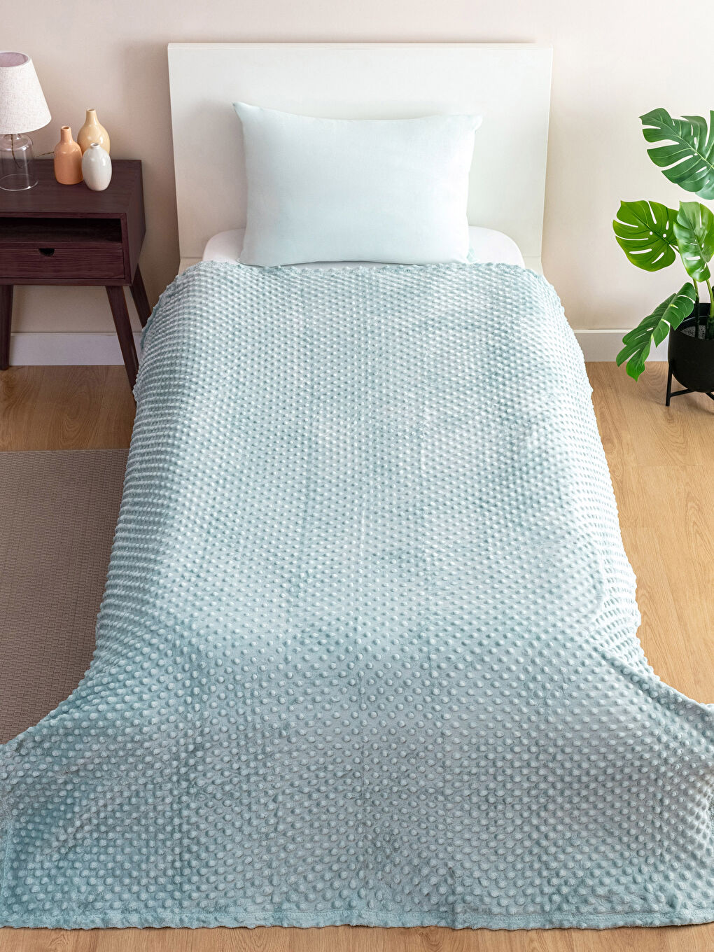 Welsoft Bud Patterned Single Blanket 150x220 Cm-1