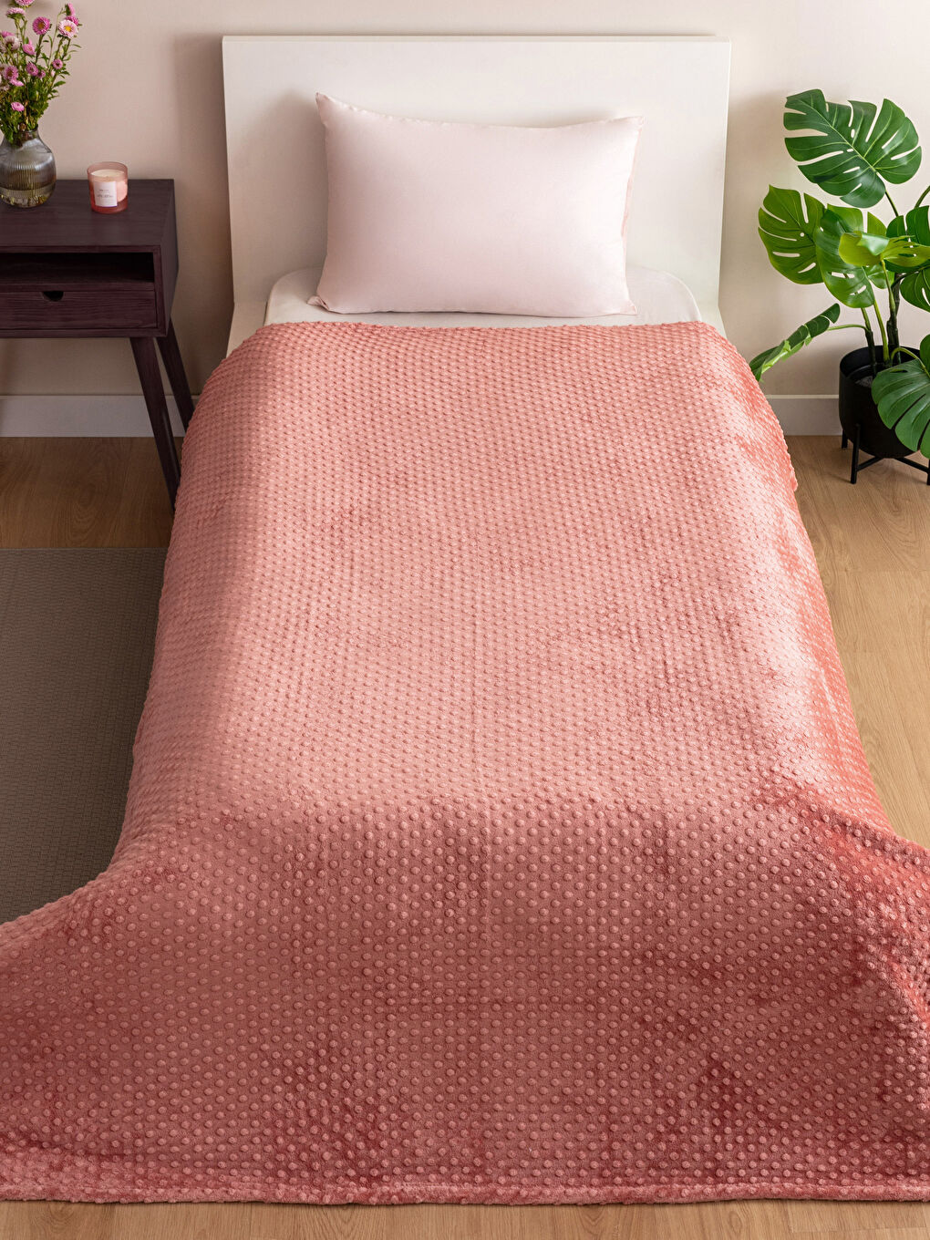 Велсофт бүршік өрнекті бір кісілік көрпе жамылғысы 150x220 см-1