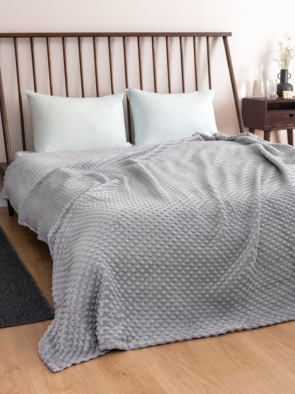 Gri Çift Kişilik Kendinden Desenli Battaniye 200x220 cm