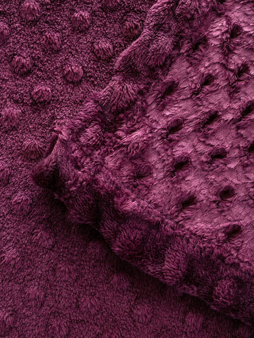Double Self Patterned Blanket 200x220 Cm-3
