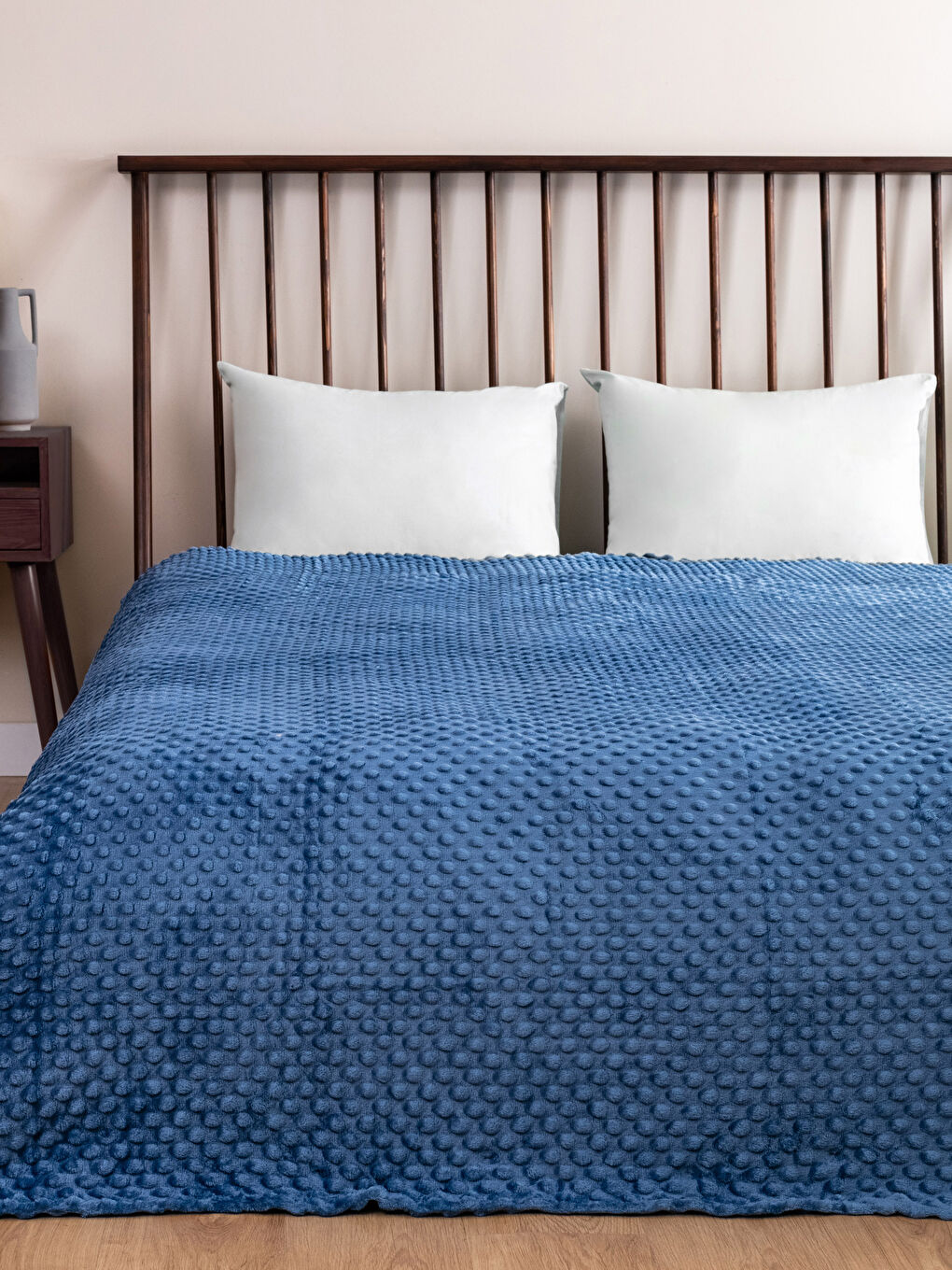 İndigo Çift Kişilik Kendinden Desenli Battaniye 200x220 cm