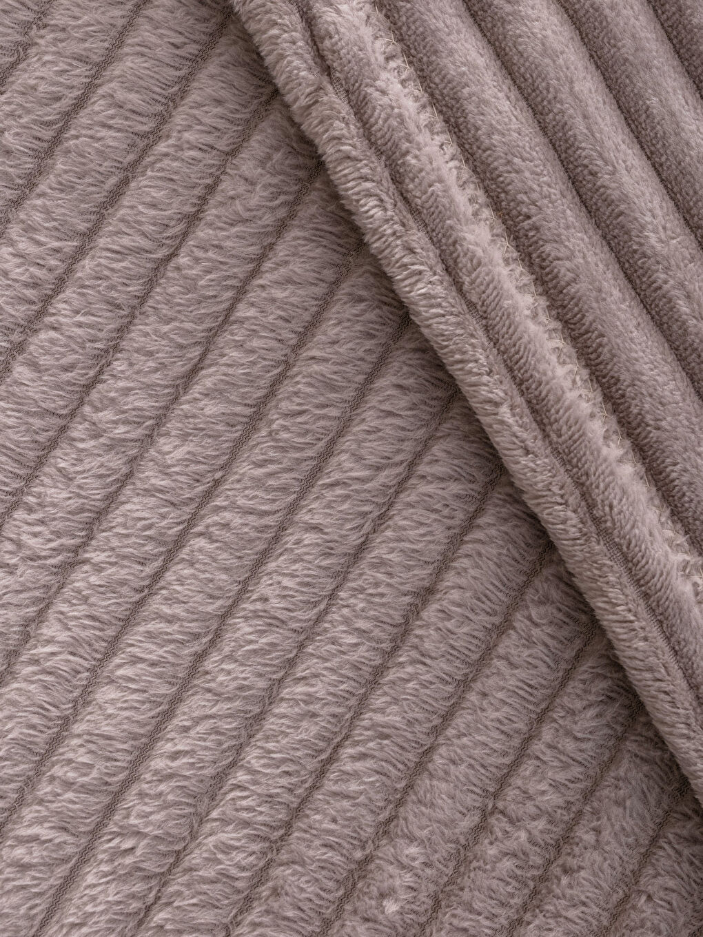 Wellsoft Corduroy Double Blanket 200x220 Cm-3