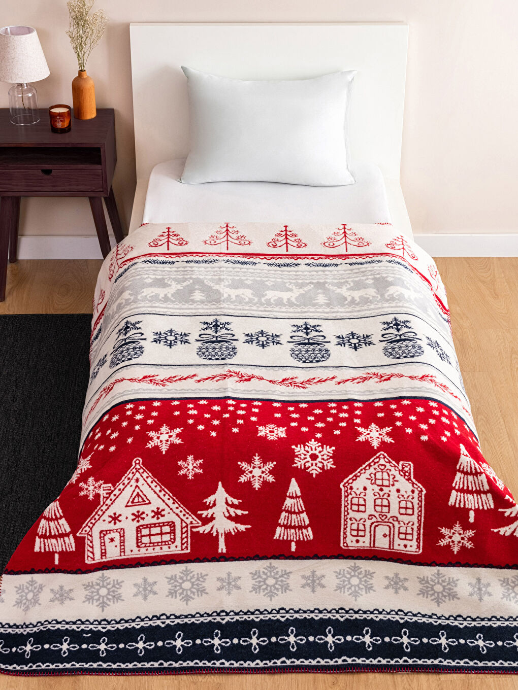 بطانية مفردة بطابع رأس السنة 150x200 سم-1