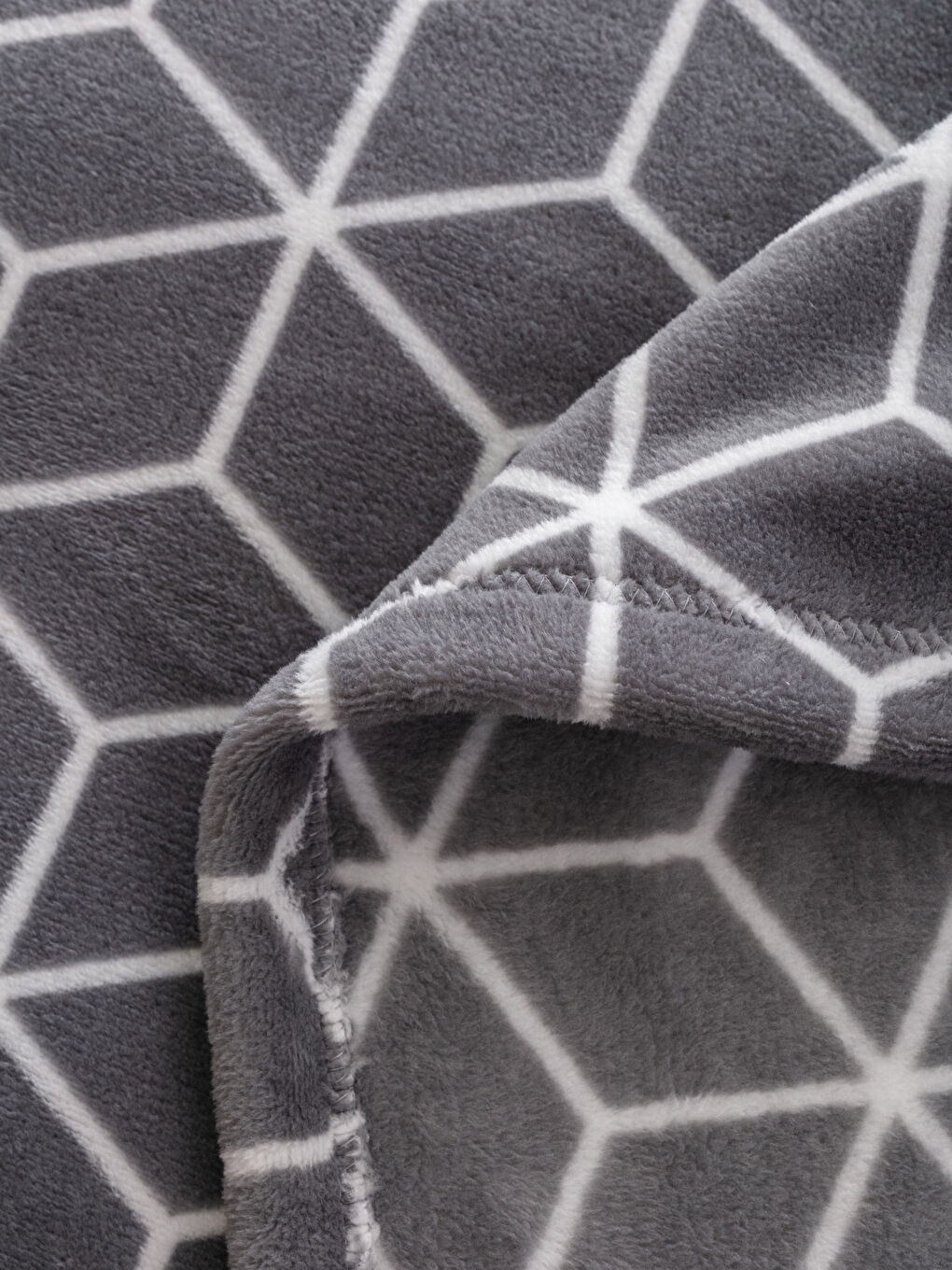 Gri Desenli Welsoft Çift Kişilik Battaniye 200x220 cm-3