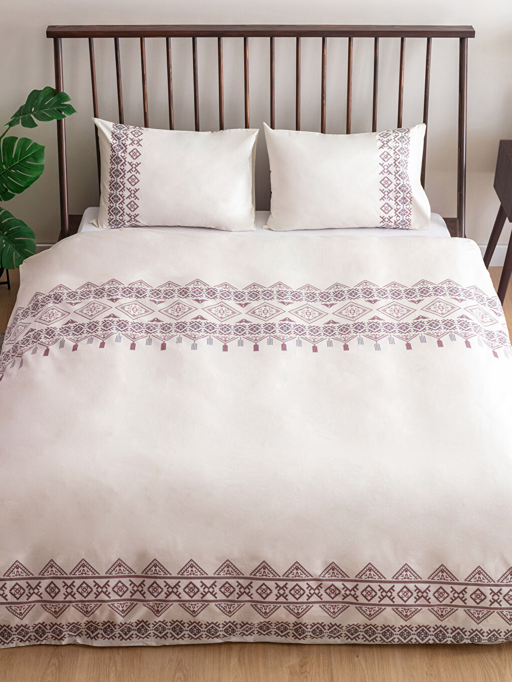 طقم غطاء لحاف مزدوج قطن بنقشة عرقية-1