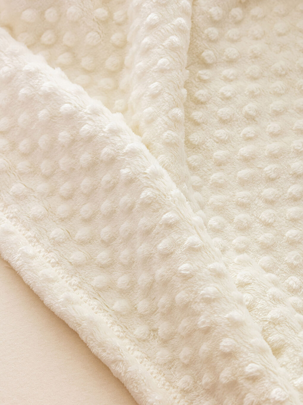 Ekru Tomurcuk Desenli Wellsoft Bebek Battaniye 90x110 cm-2