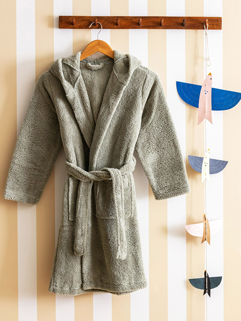 LCW HOME Long Sleeve Wellsoft Boy Dressing Gown -W2BP02Z4-GNZ
