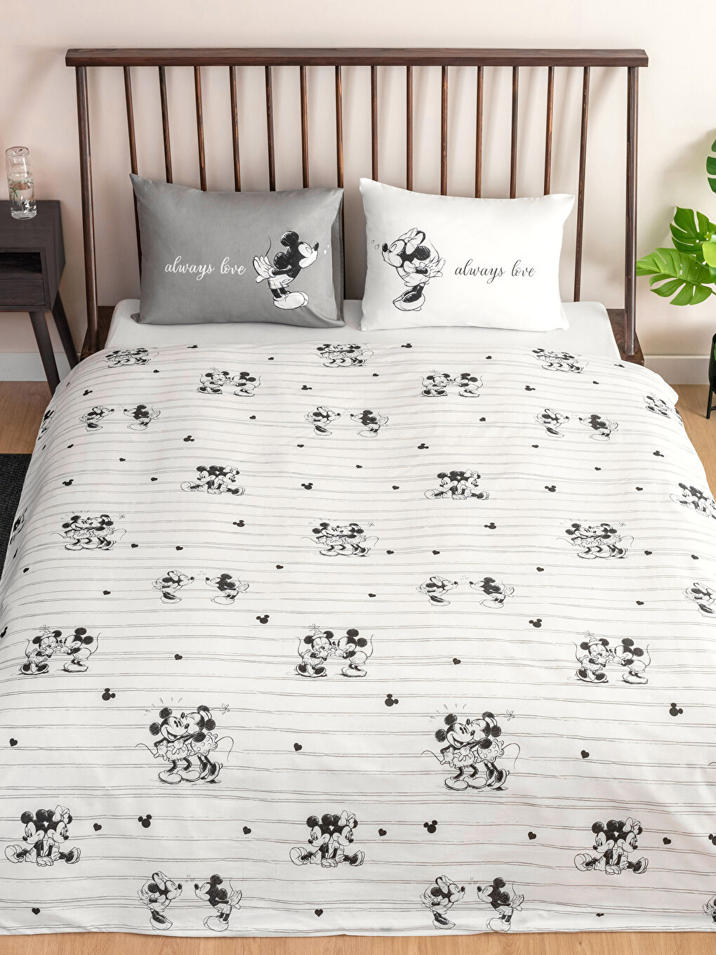 LCW HOME Mickey and Minnie Mouse Printed Cotton Double Duvet Cover Set -W2DC27Z8-LQJ