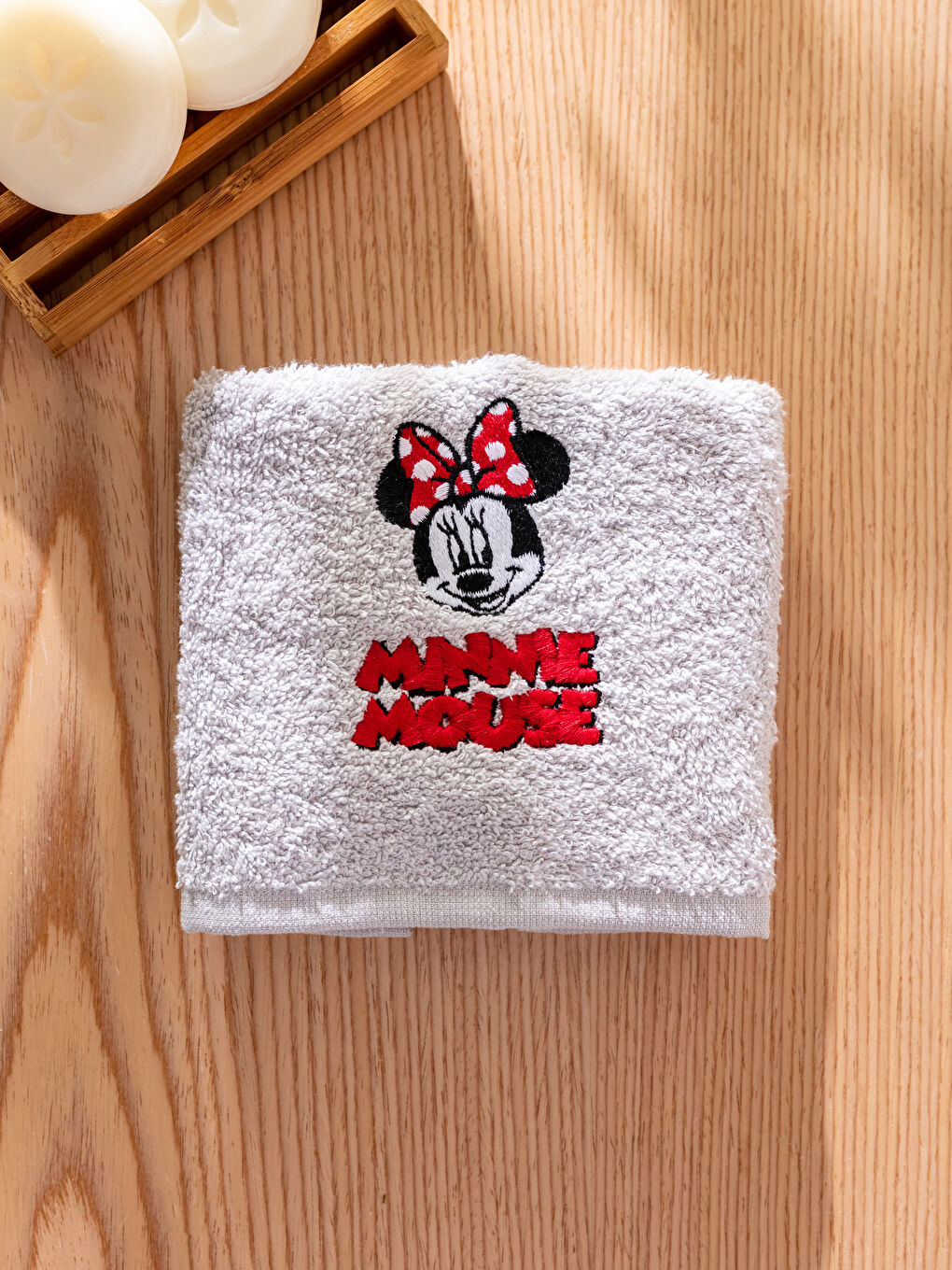 LCW HOME Minnie Mouse Licensed Cotton Girl Hand Towel 30x50 Cm -W2DJ19Z4-CTK