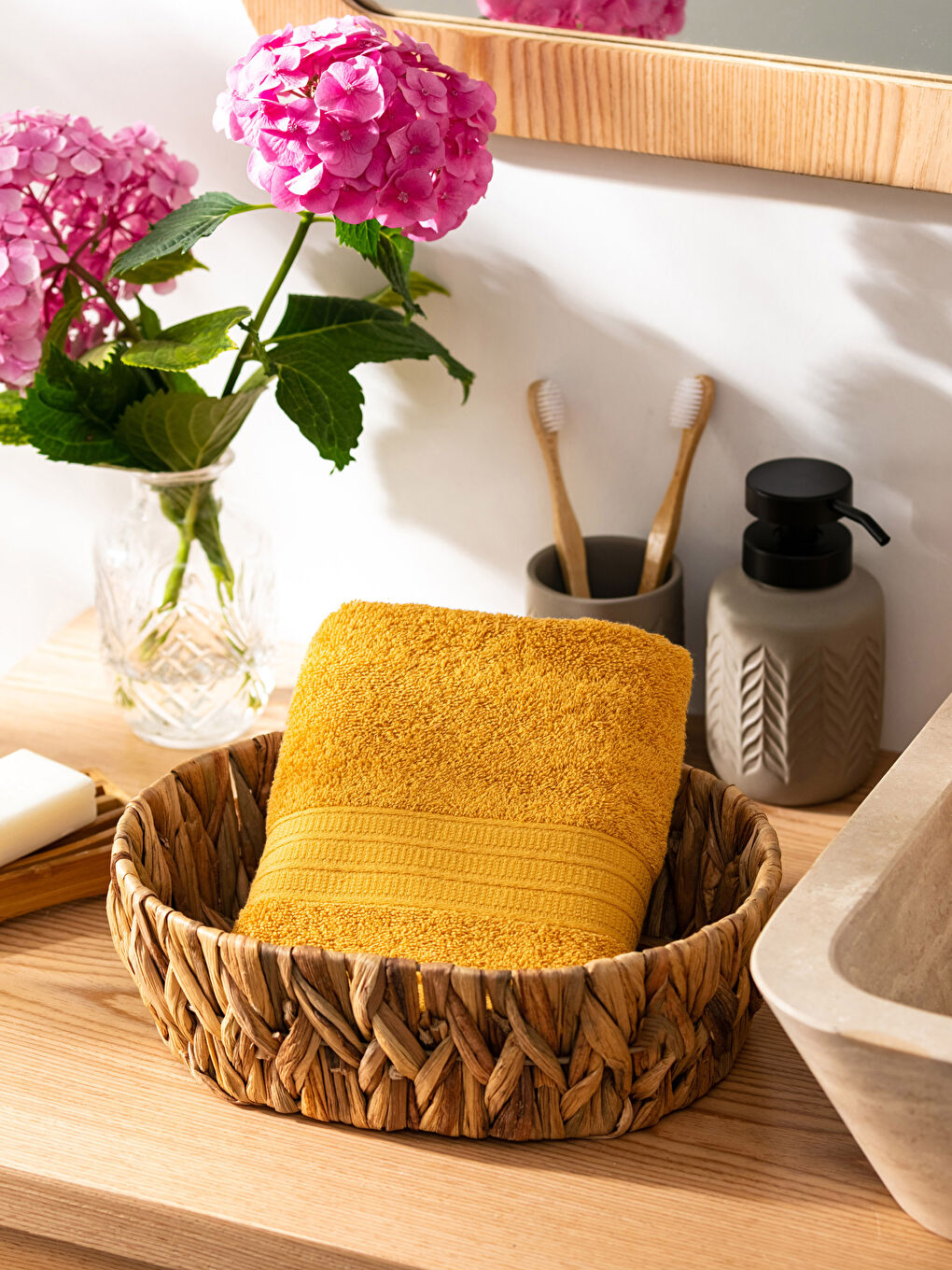 منشفة وجه قطنية سادة 50×80 سم-1