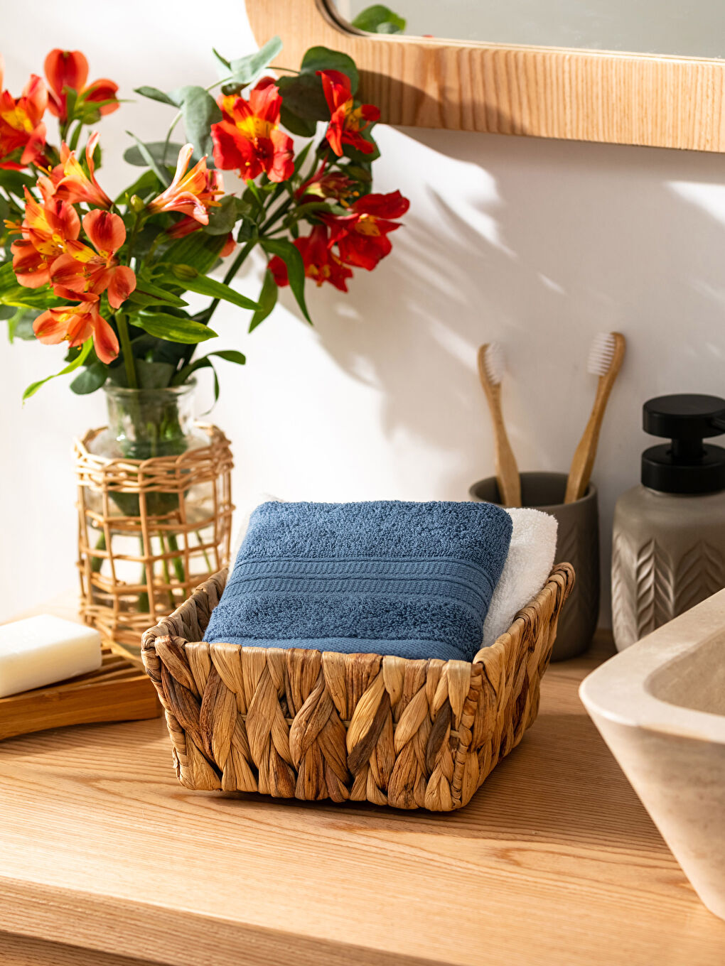 Serviette d'invité en coton uni 30x50 cm