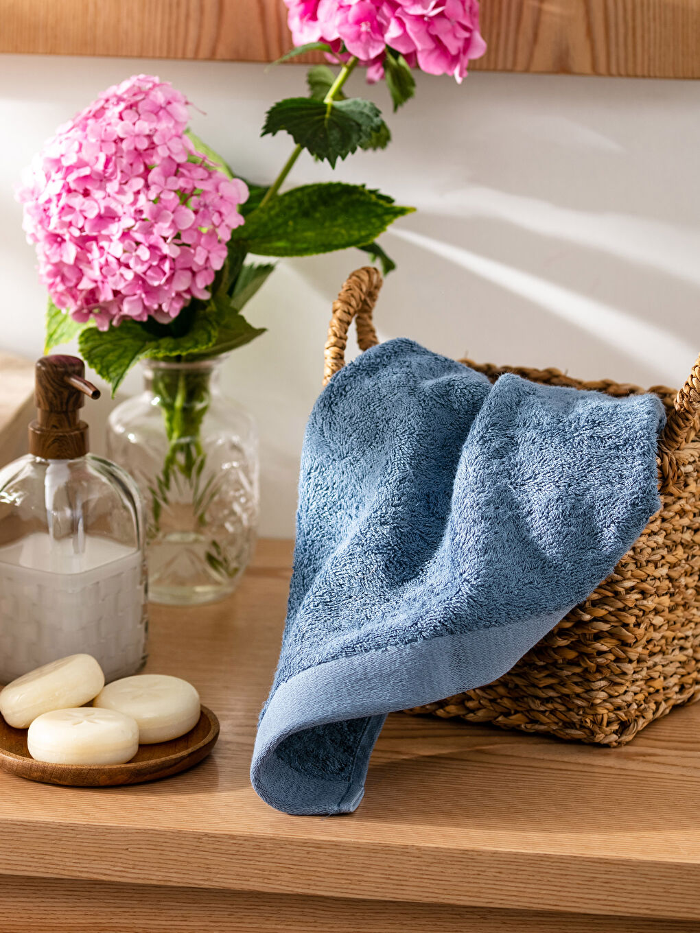 Plain Bamboo Face Towel 50x80 Cm