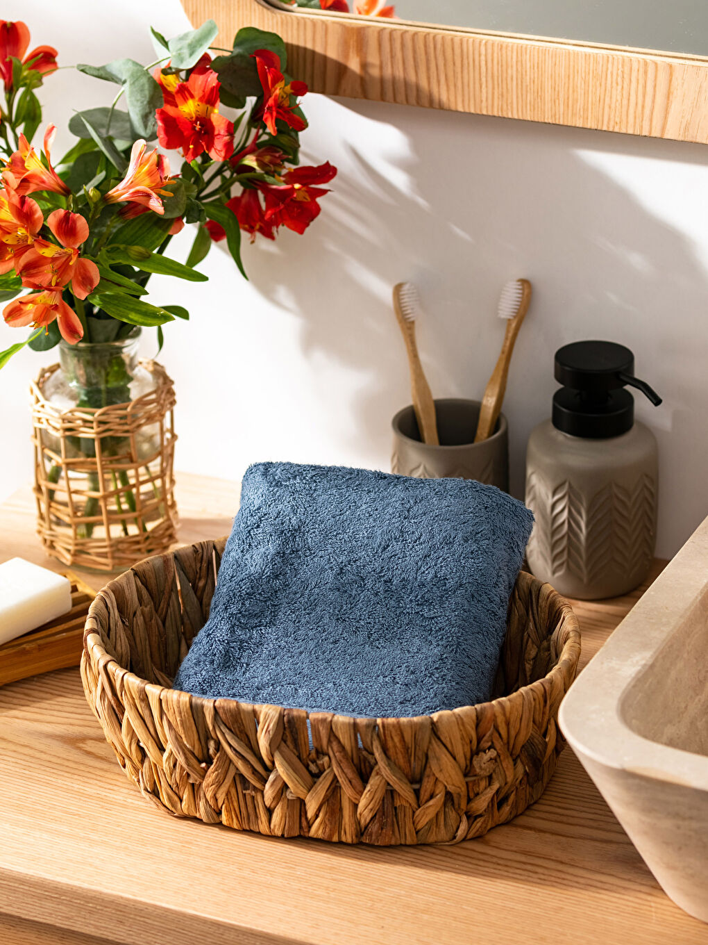 Plain Bamboo Face Towel 50x80 Cm-1