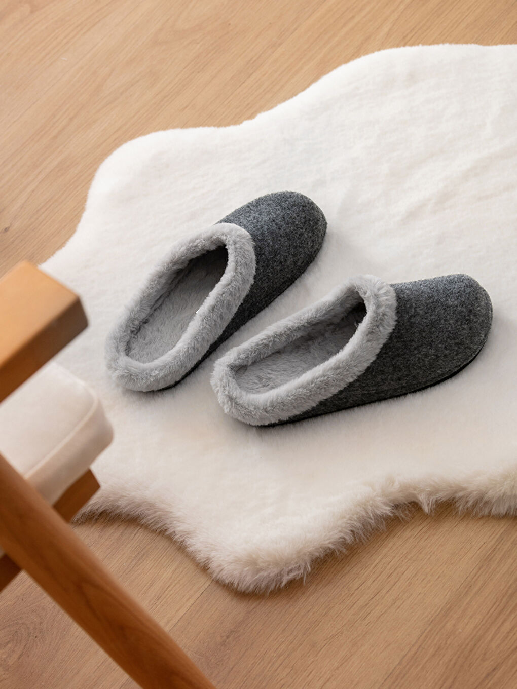 Gri Kadın Ev Terliği-1