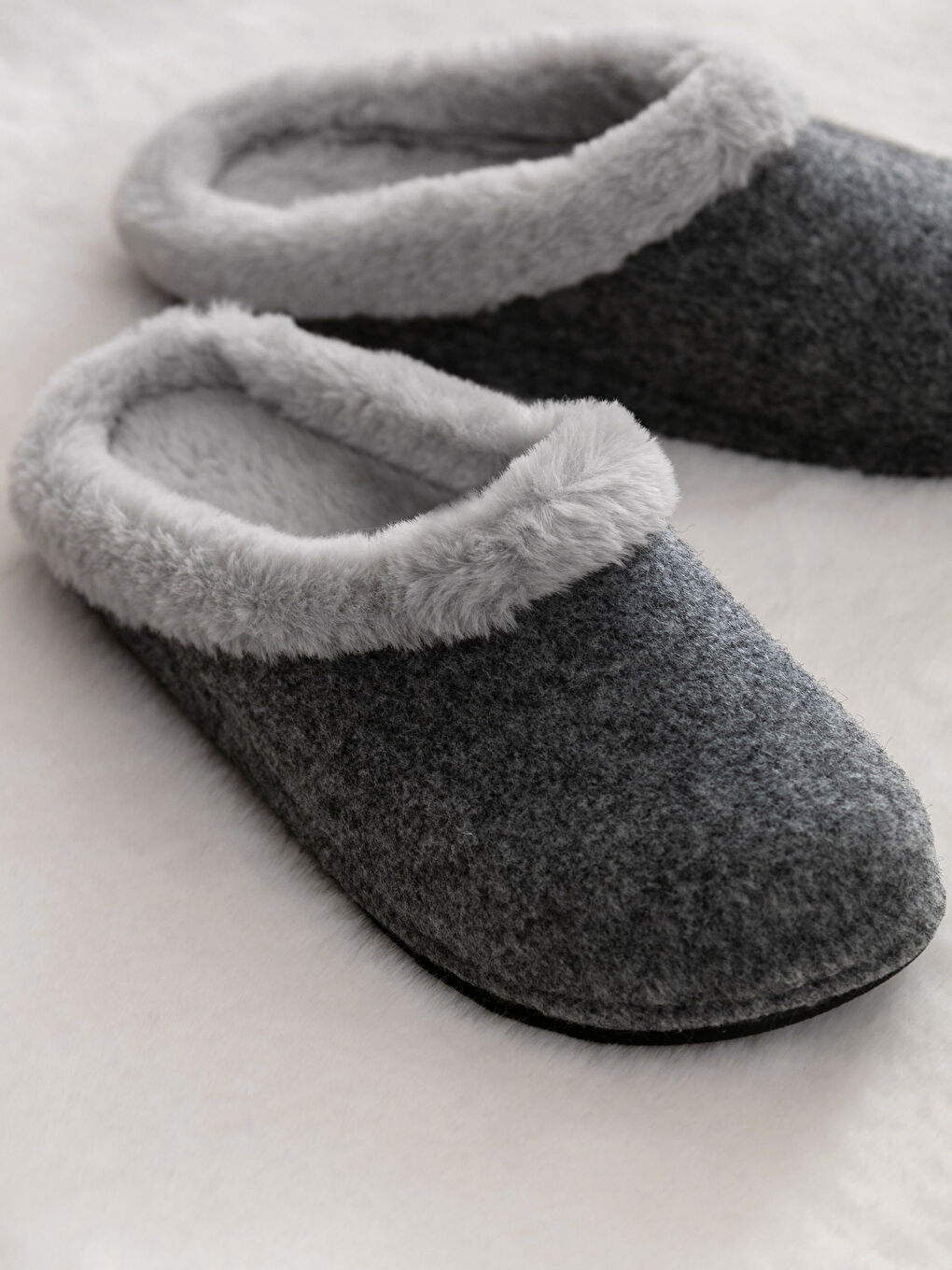 Gri Kadın Ev Terliği-2