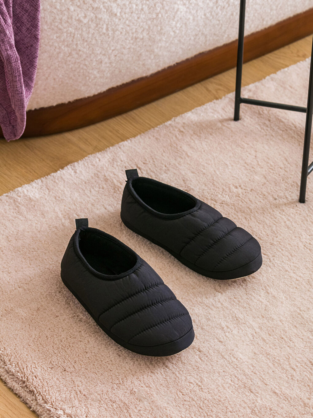 Siyah Kadın Ev Ayakkabısı-1