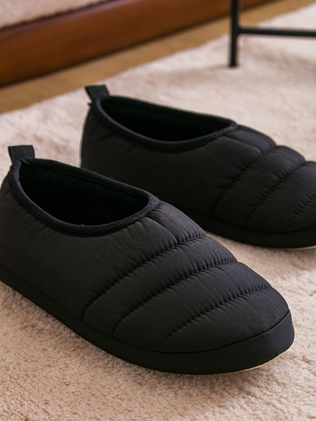 Siyah Kadın Ev Ayakkabısı-2