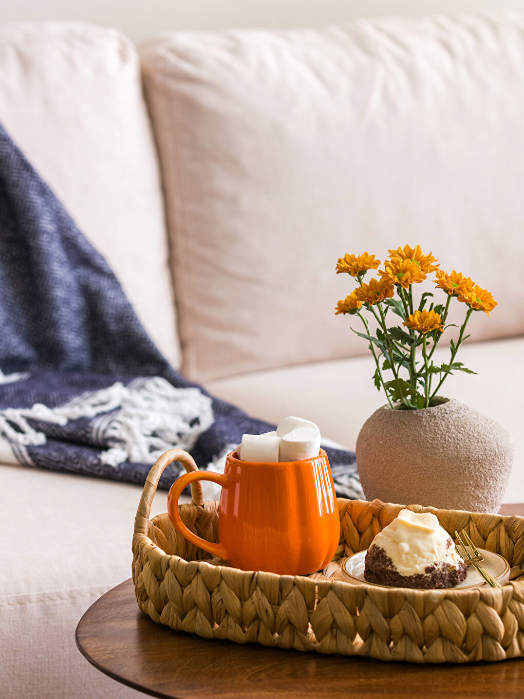 Pumpkin Shaped Ceramic Mug Cup -W2FR63Z8-RZN