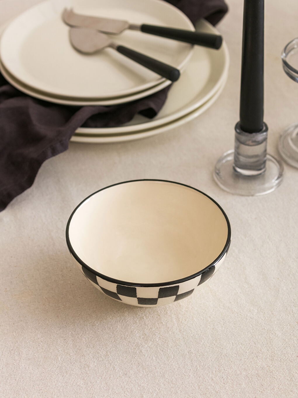 Siyah Dama Baskılı Seramik Kase 15 cm-1