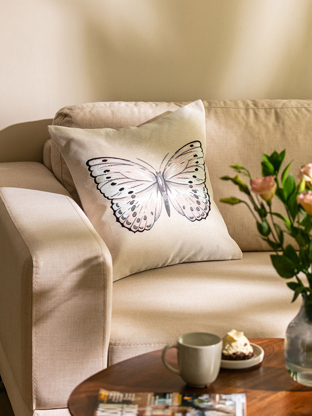 Butterfly Embroidered Jacquard Cushion Cover 45x45 Cm