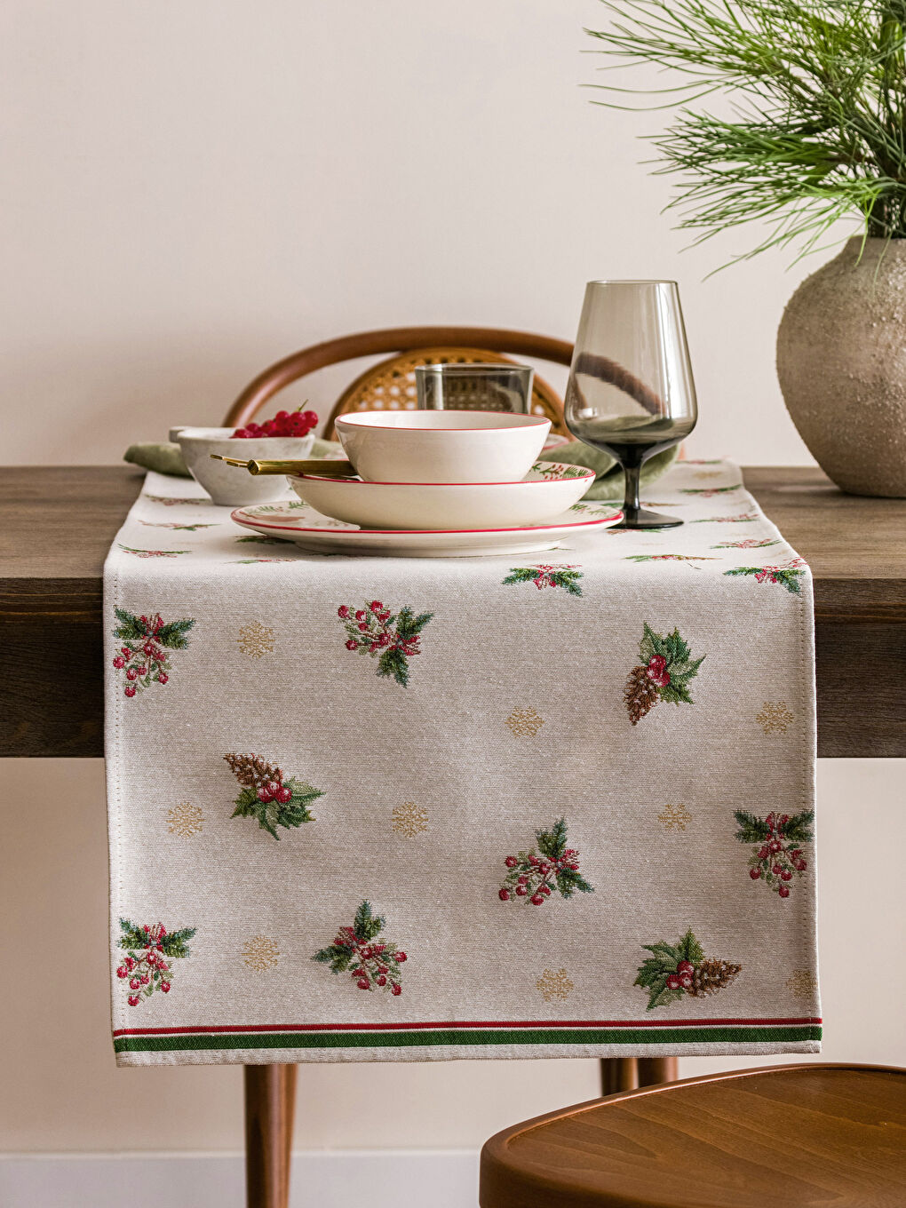 LCW HOME Embroidered Tapestry Runner 45x120 Cm -W2G202Z8-F9C
