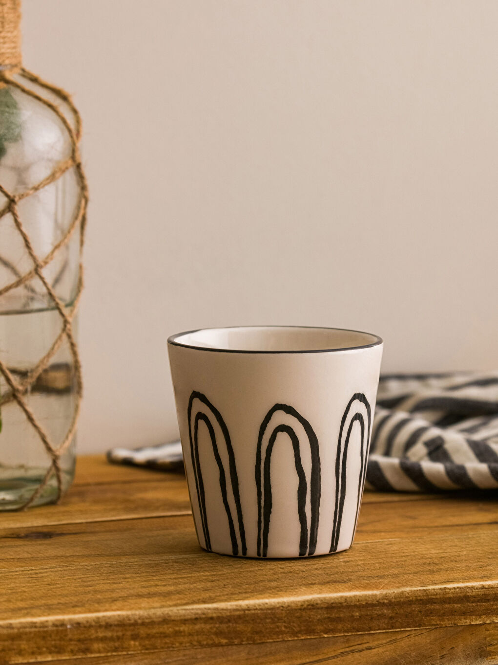 Siyah Desenli Seramik Bardak 250 ml-1