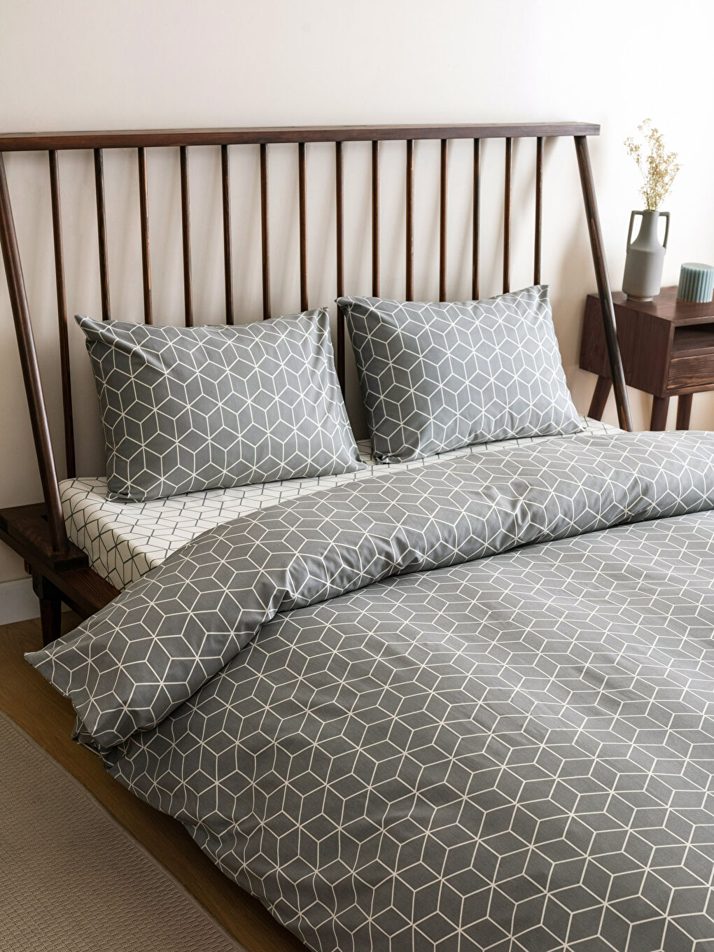 مجموعة غطاء لحاف مزدوج بنقشة هندسية